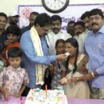 రోడ్డెక్కిన సూదలగుంట చెరకు రైతులు