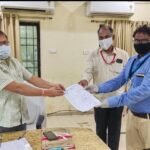 100 పిపి ఈకిట్లను అందచేసిన కోటంరెడ్డి