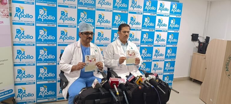 నెల్లూరులో అపోలో కాస్మోటిక్ క్లినిక్ ప్రారంభం – అందానికి శాస్త్రీయ పరిష్కారం