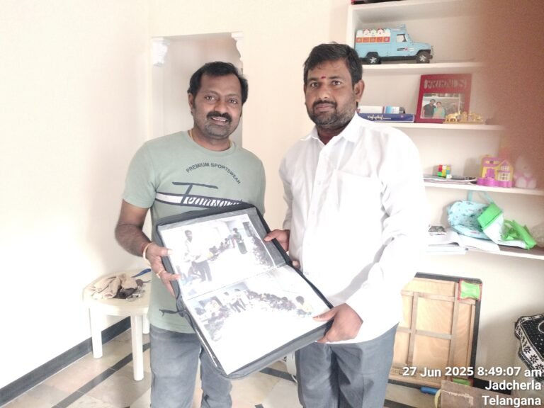 విజన్ ఇండ్ ఫౌండేషన్ అనాథ & వృద్ధాశ్రమం కు నిత్యాసర సరుకులు అందజేసిన వి. శశి వాళ్ల కుటుంబ సభ్యులు.