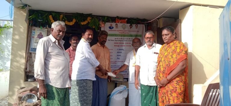 ఉదయాన్నే ప్రారంభమైన రేషన్ పంపిణీ: రామానాయుడు, ఏనుగు రఘు రామిరెడ్డి,