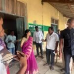 శ్రీ పచ్చలకట్ట సోమేశ్వర స్వామి ఆలయంలో ఈరోజు నాగుల పంచమి పర్వదినం పురస్కరించుకొని భక్తులు అధిక సంఖ్యలో పాల్గొని పుట్టలో పాలు పోసి భక్తిశ్రద్ధలతో ప్రత్యేక పూజలు