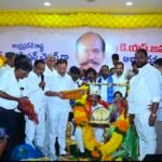 శ్రీశ్రీశ్రీ రెడ్డెమ్మ తల్లి జాతరలో పాల్గొని ప్రత్యేక పూజలు నిర్వహించి తీర్థప్రసాదాలు స్వీకరించిన కస్తూరి