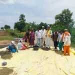 వినాయకచవితి పండుగ శాంతియుతంగా జరగాలని ఎస్ఐ నవీన్ సూచన