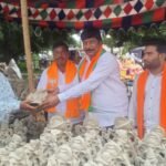 పర్యావరణాన్ని కాపాడండి మట్టి వినాయకుడిని పూజించండి