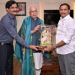 కార్పొరేట్ సోషియల్ రెస్పాన్స్‌బిలిటీ (CSR) లో భాగంగా IDBI బ్యాంక్ టీటీడీ ఆరోగ్య విభాగానికి రూ.19 లక్షల విలువైన 18 క్లీనింగ్ మెషీన్లను ఆదివారం విరాళంగా అందించింది