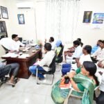 మామిడి రైతుల అకౌంట్లో ₹480 కోట్లు తక్షణం జమ చేయాలి: సంఘం హెచ్చరిక