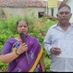 స్వాతంత్ర సమరయోధుల ఫోటోలు పంపిణీ