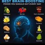 విజయవాడ కనకదుర్గమ్మకు రెండు కోట్లు విలువైన ఆభరణాలు కానుక