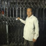 ఇబ్రహీంపట్నంలోని శ్రీ చైతన్య పాఠశాలను సీజ్ చేసిన మండల ఎంఈఓ అధికారి హిర్య నాయక్