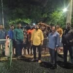 మొoథా తుఫాన్ బీభత్సం: అప్పనపల్లిలో సర్పంచ్ గెడ్డం మంగలక్ష్మి వెంకటేశ్వరరావు ఆధ్వర్యంలో సహాయక చర్యలు కొనసాగుతున్నాయి.