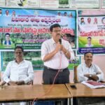 విశాఖ విశాలాంధ్ర బుక్ హౌస్ మేనేజర్ అప్పలరాజు ఆకస్మిక మరణం… అశ్రు నివాళులర్పించిన బంధువులు, స్నేహితులు , విశాలాంధ్ర, అరసం, సిపిఐ శ్రేణులు