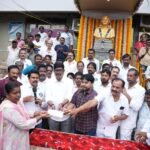 వినతుల పరిష్కారానికి అధికారుల చొరవ అవసరం : కలెక్టర్