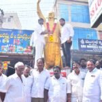 తాడిపత్రి పట్టణంలో వాల్మీకి జయంతి వేడుకలు ఘనంగా