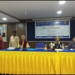 స్కిట్ కళాశాల వద్ద విద్యార్థుల తల్లిదండ్రుల ఆందోళన