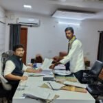 కుమురం, కుమురం సూరు వర్ధంతి కార్యక్రమ పోస్టర్ల ఆవిష్కరణ చేసిన ఎమ్మెల్యే