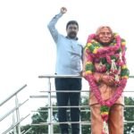 వెంకటస్వామి మృతదేహానికి నివాళులర్పించిన ఎమ్మెల్యే