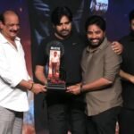 డిగ్రీ అతిథి అధ్యాపకులకు 12 నెలల కన్సల్దేటెడ్ పే ఇవ్వండి.