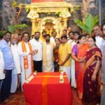 ఉప్పల్వాయిలో బాధిత కుటుంబానికి ఆర్థిక సహాయం