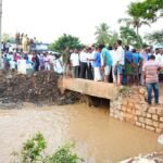 జిల్లా అధికారులతో కలిసి కళ్ళత్తూరులో పర్యటించిన ఎమ్మెల్యే బొజ్జల