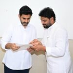 నెల్లూరు హైవేలో లారీ బిబస్తం ముగురు మృతి