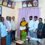 పున్నమి ప్రతినిధి కర్నూలు కర్నూలు జిల్లా గోనెగండ్ల మండలంలోని MPDO ఆఫీసులో ఈరోజు రాజ్యాంగ దినోత్సవం సందర్భంగాMPDO గారు మాట్లాడడం జరిగింది