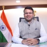 విజయవాడ …. తాడిగడప మున్సిపాలిటీ పోరంకి శ్రీనివాస్ నగర్ కాలనీలో శాసనసభ్యులు గౌరవనీయులు బోడె ప్రసాద్ గారు మొక్కలు నాటడం.