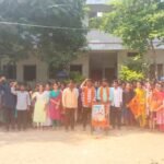 *వీధి దీపాలు మరమ్మత్తు … దగ్గరుండి చేయించిన టీడీపీ నాయకులు*