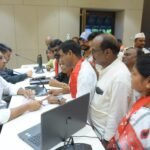 రైల్వే కోడూరులో నిద్రపోతున్న విద్యాశాఖ.. స్టూడెంట్ ఫెడరేషన్ ఉపాధ్యక్షుడు లతీఫ్