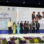 డీఎంఈని మర్యాద పూర్వకంగా కలిసిన జిజిహెచ్ సూపరింటెండెంట్ డా. సత్యనారాయణ.