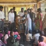 మాజీ ముఖ్యమంత్రి వైయస్ జగన్మోహన్ రెడ్డి ని మర్యాదపూర్వకంగా కలిసిన మాజీ శాసనసభ్యులు కొరముట్ల శ్రీనివాసులు