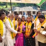 అరకు: సిరగం పంచాయతీ వర్రా గ్రామంలో వైసీపీ నుంచి టీడీపీలోకి భారీగా చేరికలు