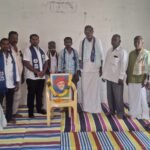 జ్యోతిరావు పూలే వర్ధంతి సందర్భంగా కాంస్య విగ్రహానికి పూలమాలవేసి ఘన నివాళులు అర్పించిన వైసీపీ నాయకులు