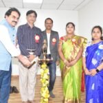 *ఘనంగా క్రిస్మస్ వేడుకలు* *ప్రార్ధనల్లో పాల్గొన్న ఎమ్మెల్యే అమర్*