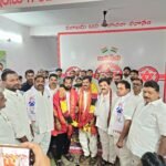 విశాఖలో వైసిపి భారీ ర్యాలీ ర్యాలీకి భారీగా తరలివచ్చిన 41 వ వార్డు కార్యకర్తలు నాయకులు