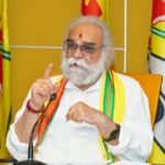 *​విద్యార్థులు సృజనాత్మకతపై దృష్టి సారించాలి: ఎమ్మెల్యే యార్లగడ్డ వెంకట్రావు*