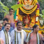 బాధితులకు సీఎం రిలీఫ్ ఫండ్ చెక్కు అందజేత