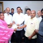 అటల్ మోదీ సుపరిపాలన యాత్ర సభకు ర్యాలీగా వెల్లిన గాజువాక బాజపా నాయకులు*