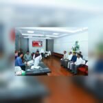 గొల్లపల్లి సర్పంచ్‌కు ఎంపీడీఓ, ఏపీఓల నుంచి గొప్ప గౌరవం