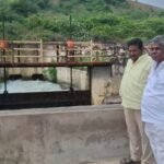 కుక్కలను విషం పెట్టి చంపడంపై మంత్రి సీతక్క సీరియస్