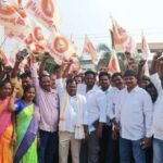 పదో తరగతి విద్యార్థులకు స్టడీ మెటీరియల్ పంపిణీ