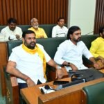 అఖండకు శ్రీకాళహస్తీశ్వర బ్రహ్మోత్సవాల ఆహ్వానం