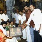 సత్తుపల్లి మున్సిపాలిటీలో బీజేపీ అభ్యర్థులకు బి-ఫార్ముల పంపిణీ