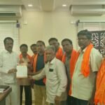 మాజీ ఎమ్మెల్యే ఎస్ సీ వి బ్రహ్మోత్సవాల్లో పాల్గొనాలని ఆహ్వానం