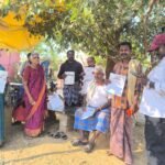 గాయపడ్డ జర్నలిస్టు నాగేష్ కు ఇబ్రహీంపట్నం సీఐ ఆర్థిక సహాయం.