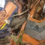 చిట్వేలు – రాపూర్ ఘాట్ రోడ్డులో ఘోర ప్రమాదం: లారీ డ్రైవర్ దుర్మరణం