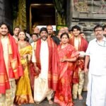 వెలుగుమట్ల బాధితులను పరామర్శించిన కల్వకుంట్ల కవిత