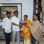 ఎడమ తిరుపతయ్య గారి పదవీ విరమణ కార్యక్రమంలో పాల్గొన్న ఎమ్మెల్యే కాకర్ల సురేష్