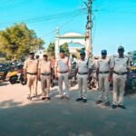 కొత్తపల్లిలో నిరుపేద కుటుంబానికి నిత్యావసర సరుకుల పంపిణీ