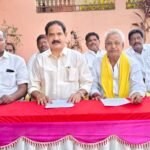 కడప జిల్లా ప్రొద్దుటూరులో ఎమ్మెల్యే వరదరాజుల రెడ్డి ప్రెస్ మీట్